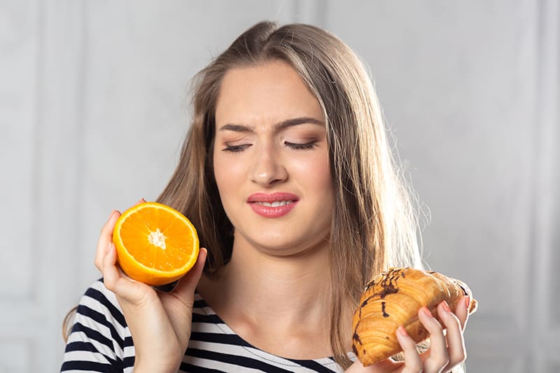 Promoting oral health's role in overall wellness including hearing and prostate health, alongside weight loss strategies.